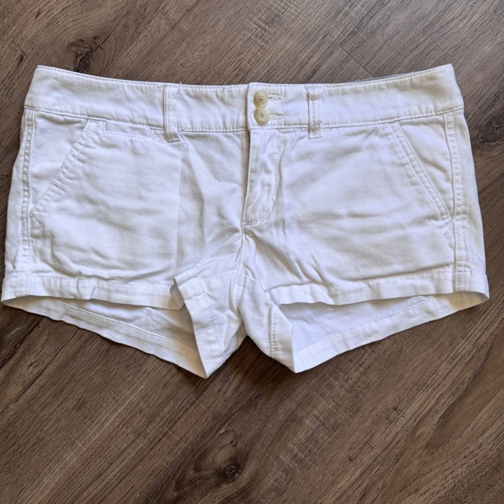 White Women's Cotton Blend Shorts
